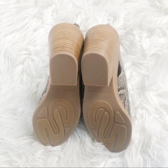 🆕‎ Gentle Souls Women's Harlie Slingback Snake Skin Ankle Bootie Size 6.5 - Picture 3 of 5